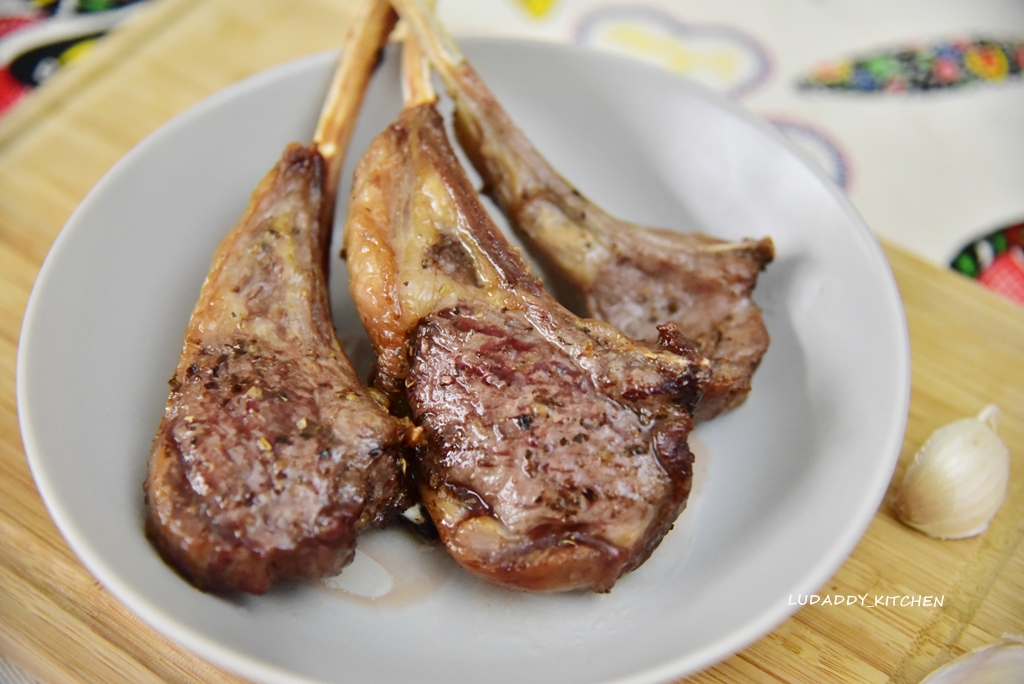 【食譜】牛肉獵人肉品料理/鹽烤法式鮮嫩羊小排 @露老爸&amp;露瑪