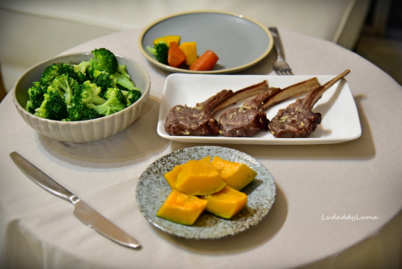 【食譜】橄欖油蒜味嫩烤羊小排│簡易的頂級宴客料理
