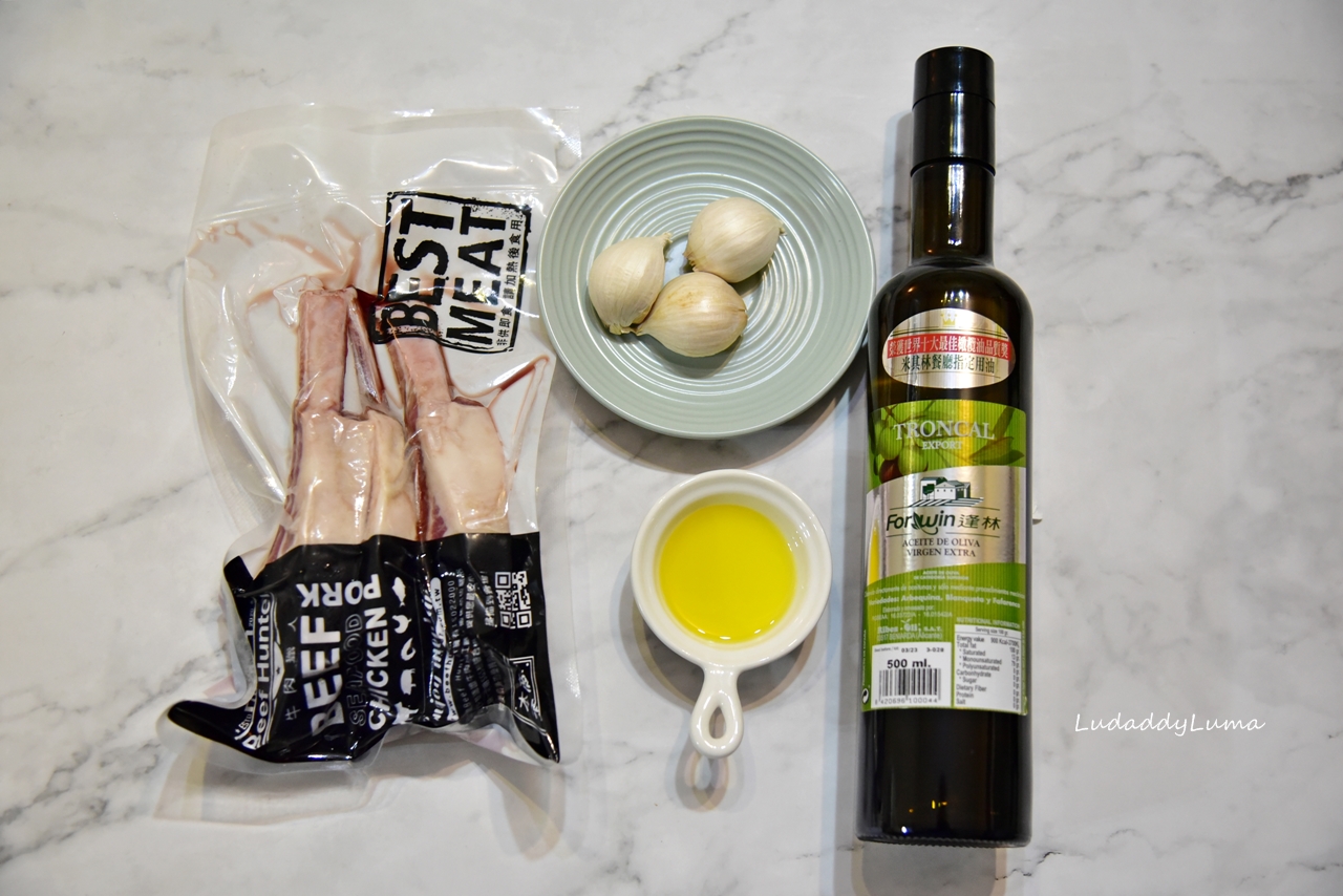 【食譜】橄欖油蒜味嫩烤羊小排│簡易的頂級宴客料理