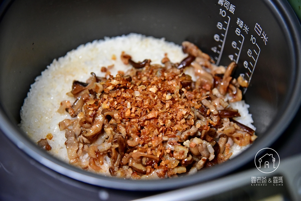 【食譜】台式油飯｜簡單易做的電鍋版香噴噴傳統油飯