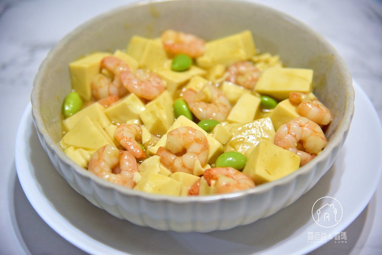 網站近期文章：【食譜】蛋豆腐燒蝦仁 ｜做法簡單的快速高蛋白美味料理