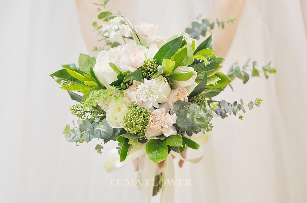 【婚禮花藝 Wedding Flowers】帶著自然綠意溫柔的新娘捧花.胸花 @露老爸&amp;露瑪