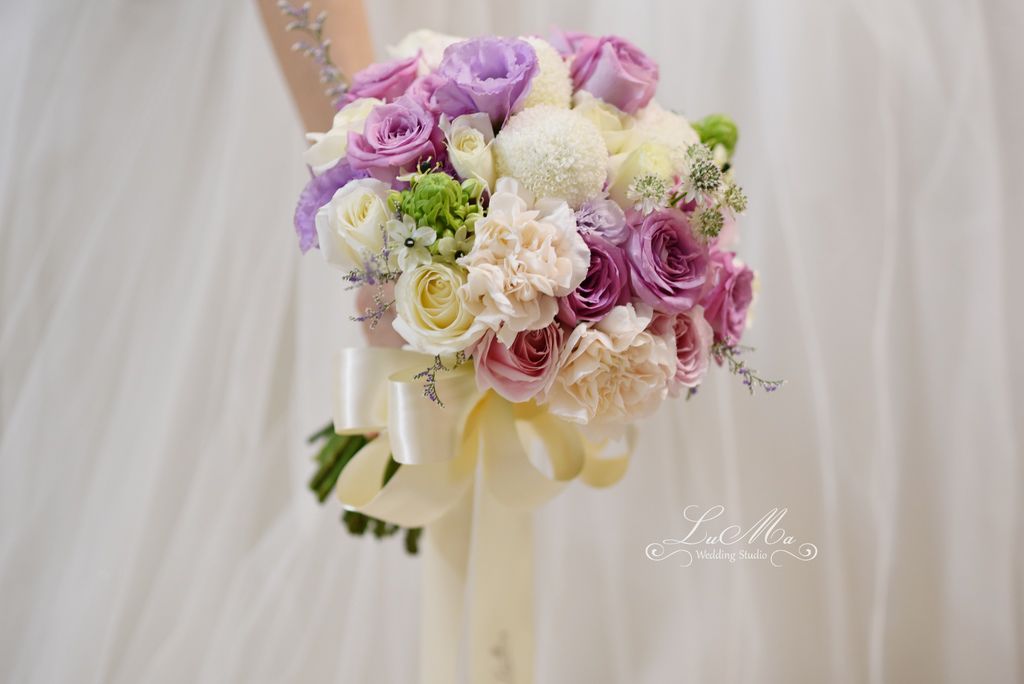【婚禮花藝 Wedding Flowers】優雅浪漫帶著夢幻的粉紫色捧花的新娘捧花.胸花 @露老爸&amp;露瑪